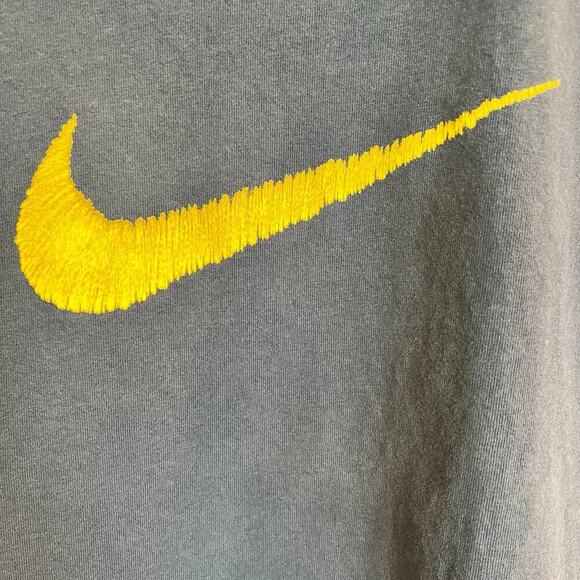 Nike men’s sleeveless top size L - Picture 5 of 5